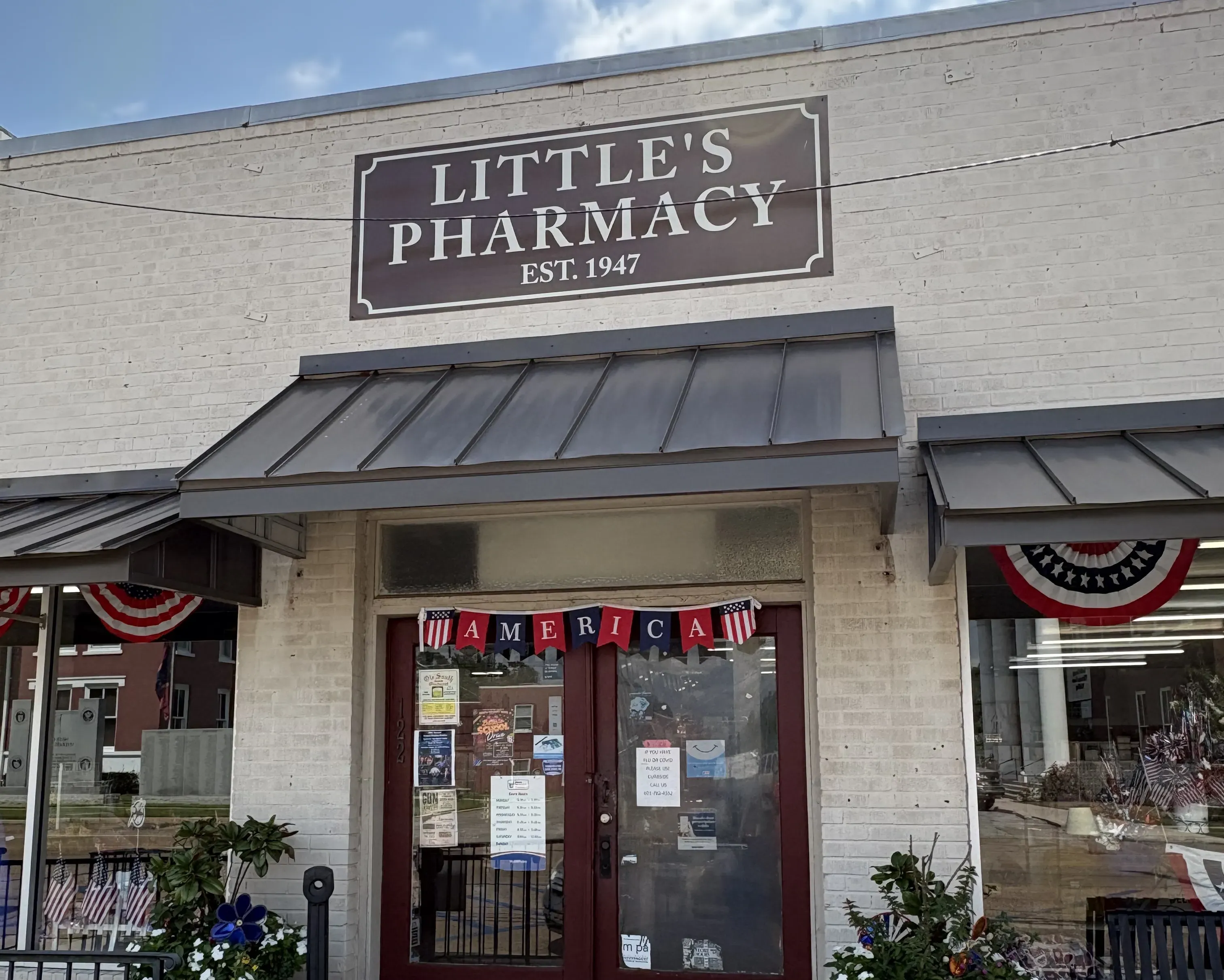 Little's Pharmacy storefront in Raleigh, MS